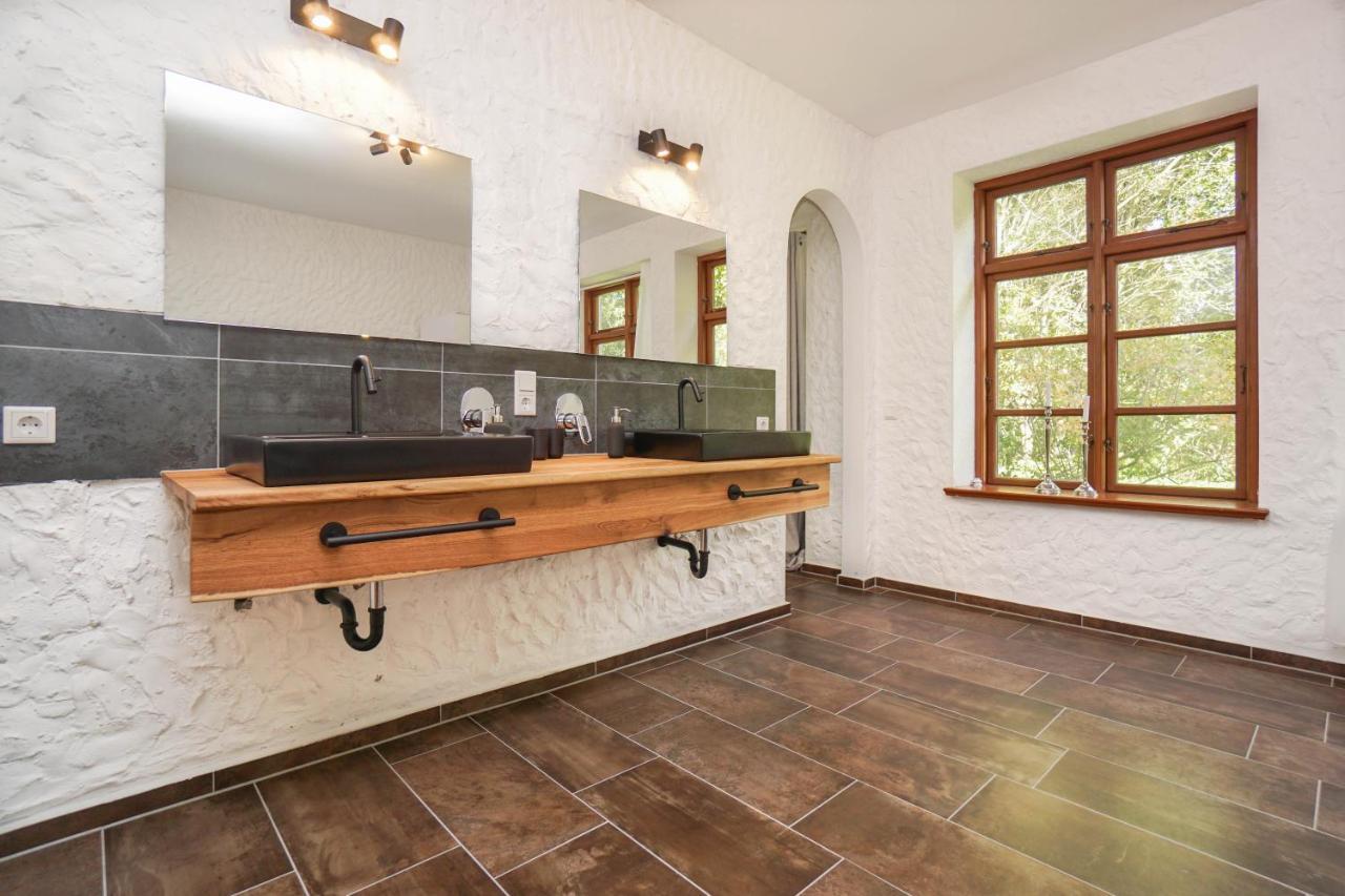Ruhe Unter Reet-Haus Mit Sauna, Whirlpool Und Kamin Gnarrenburg Extérieur photo