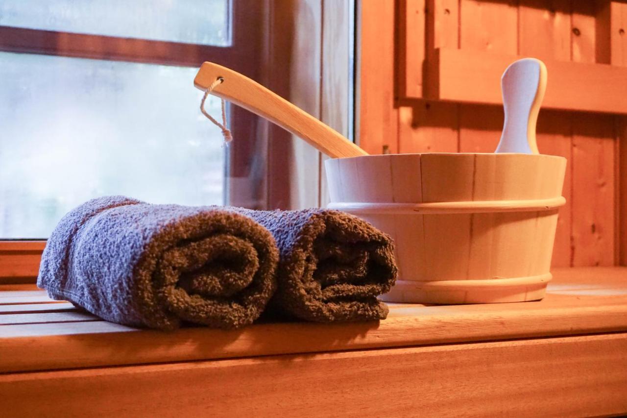 Ruhe Unter Reet-Haus Mit Sauna, Whirlpool Und Kamin Gnarrenburg Extérieur photo