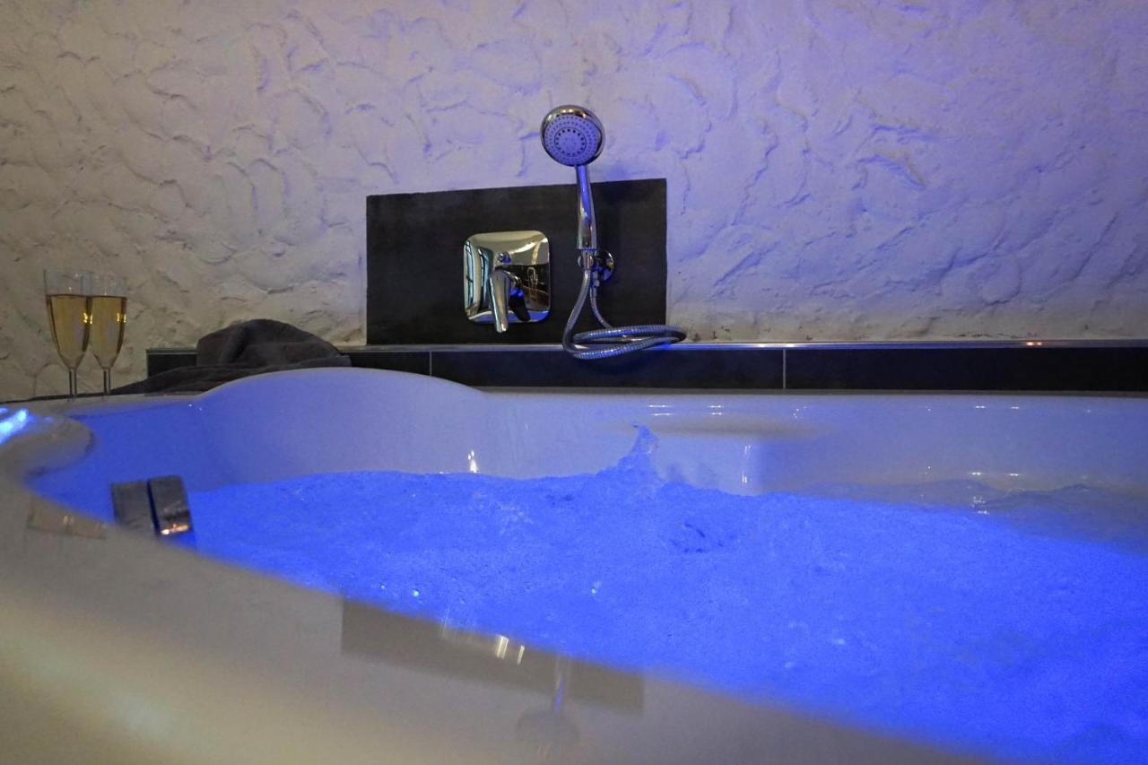 Ruhe Unter Reet-Haus Mit Sauna, Whirlpool Und Kamin Gnarrenburg Extérieur photo