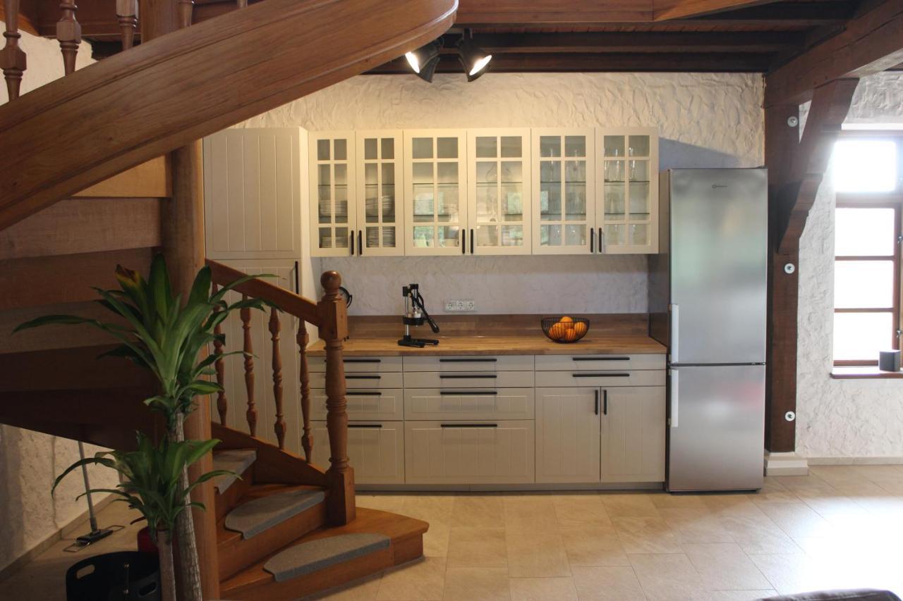 Ruhe Unter Reet-Haus Mit Sauna, Whirlpool Und Kamin Gnarrenburg Extérieur photo