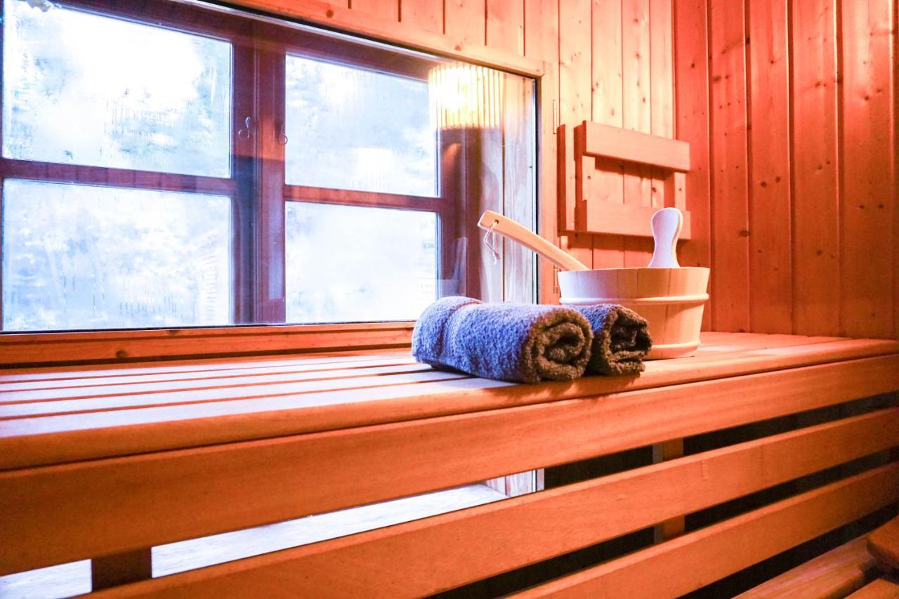 Ruhe Unter Reet-Haus Mit Sauna, Whirlpool Und Kamin Gnarrenburg Extérieur photo